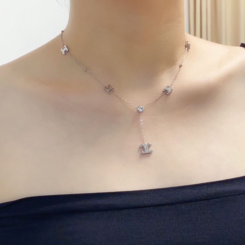 Ce1i*e necklaces